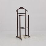 548102 Valet stand